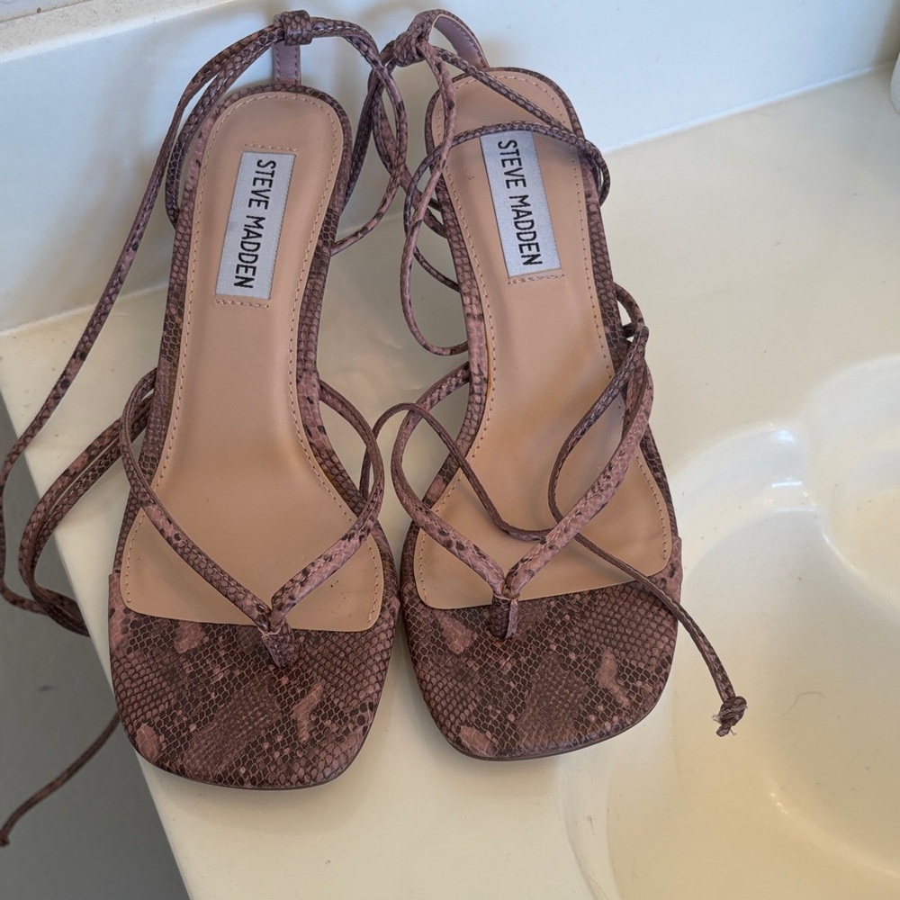 Steve Madden Snakeskin Pink Sandals